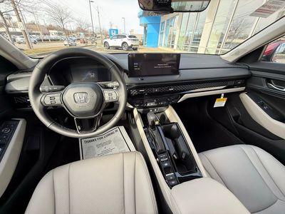 2025 Honda Accord Hybrid - Photo 7