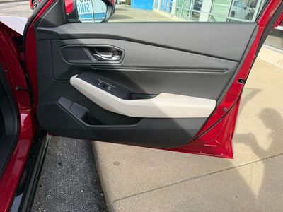 2025 Honda Accord Hybrid - Photo 45