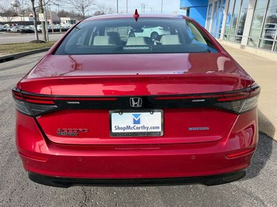 2025 Honda Accord Hybrid - Photo 13