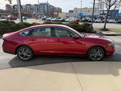 2025 Honda Accord Hybrid - Photo 4