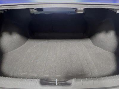 2025 Hyundai Elantra — photo 31 view