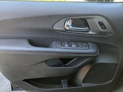 2026 Chrysler Pacifica — photo 15 view