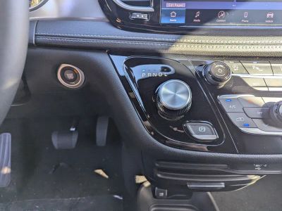 2026 Chrysler Pacifica — photo 16 view