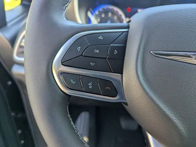 2026 Chrysler Pacifica — photo 18 view