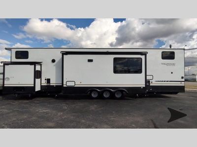 2025 Forest River RV Wildwood Grand Lodge - Photo 13