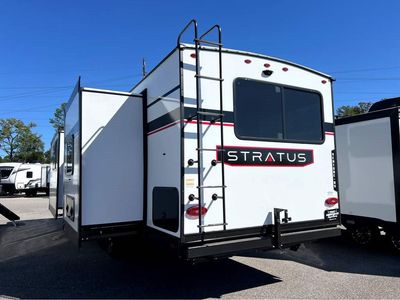 2026 VENTURE RV STRATUS - Photo 3