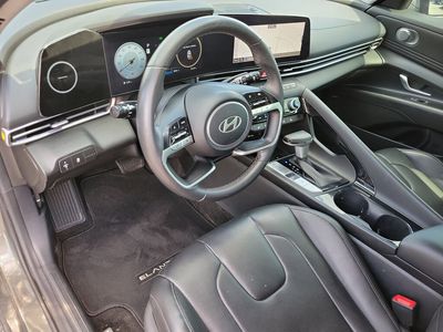 2024 Hyundai Elantra - Photo 4