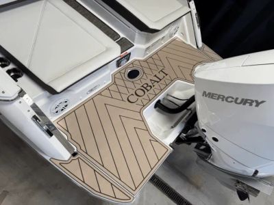 2025 Cobalt R6 Outboard - Photo 6