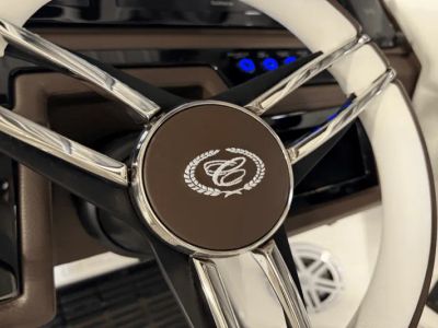 2025 Cobalt R6 Outboard - Photo 98