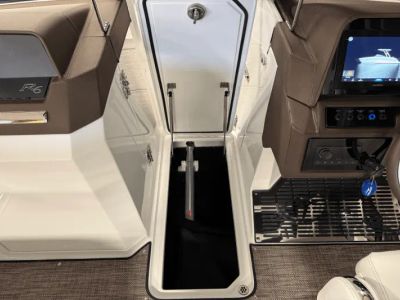 2025 Cobalt R6 Outboard - Photo 82