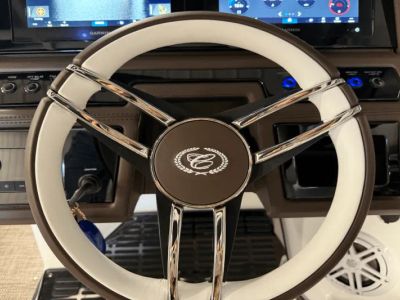 2025 Cobalt R6 Outboard - Photo 97
