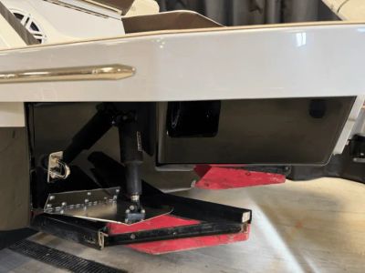 2025 Cobalt R6 Outboard - Photo 17
