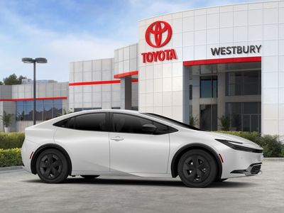 2026 Toyota Prius - Photo 13