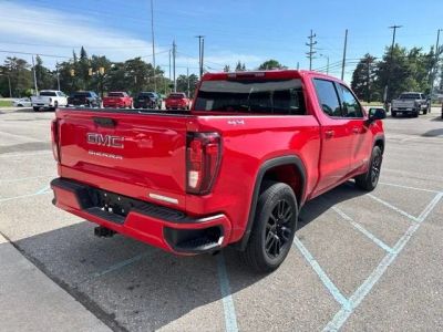 2025 GMC Sierra 1500 — detail view