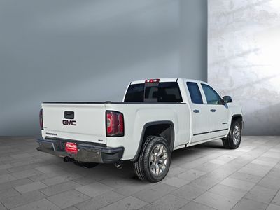 2018 GMC Sierra 1500 — engine compartment view