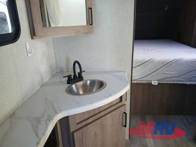2023 Grand Design Imagine XLS - Photo 31
