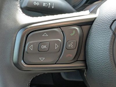 2026 Jeep Gladiator — photo 24 view