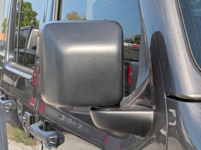 2026 Jeep Gladiator — photo 11 view