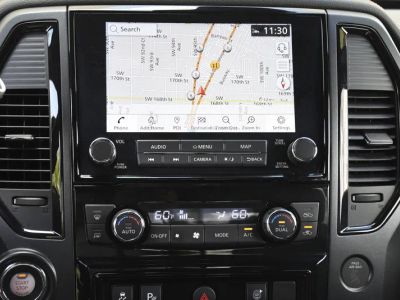 2024 Nissan Titan — photo 16 view