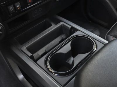 2024 Nissan Titan — photo 13 view