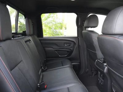 2024 Nissan Titan — photo 28 view