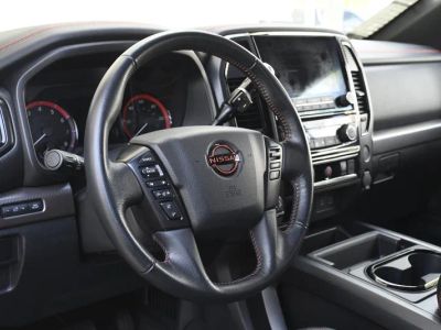 2024 Nissan Titan — photo 24 view