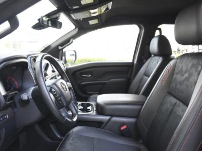 2024 Nissan Titan — photo 23 view