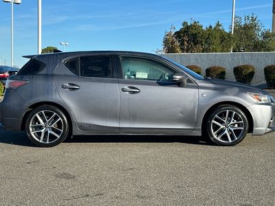 2015 Lexus CT 200h - Photo 6