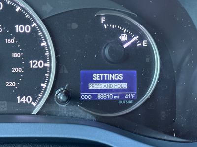 2015 Lexus CT 200h - Photo 28