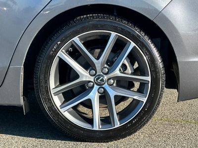 2015 Lexus CT 200h - Photo 30