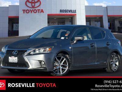 2015 Lexus CT 200h - Photo 1