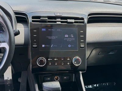 2023 Hyundai Tucson — photo 10 view
