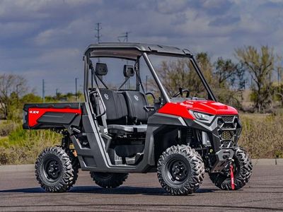 2026 BLP TITAN 500 — front three-quarter view