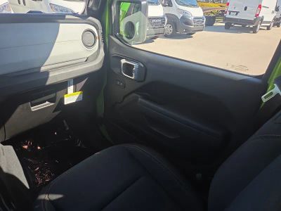 2026 Jeep Wrangler — photo 17 view