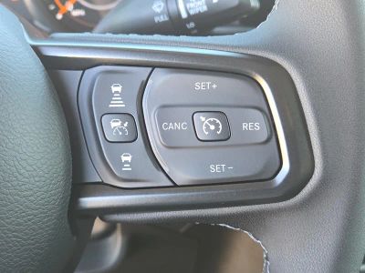 2026 Jeep Wrangler — photo 26 view