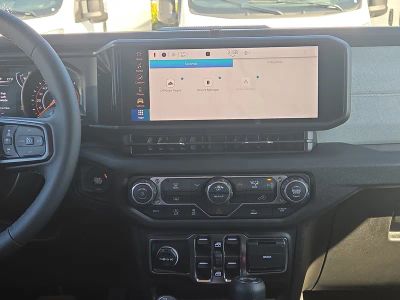 2026 Jeep Wrangler — photo 18 view