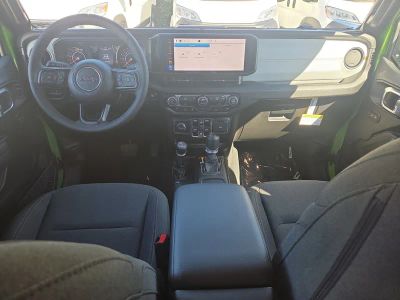 2026 Jeep Wrangler — photo 15 view