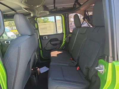 2026 Jeep Wrangler — photo 14 view