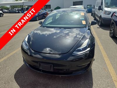 2022 Tesla Model 3 - Photo 3