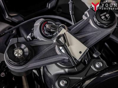 2026 Kawasaki Ninja ZX-6R - Photo 20