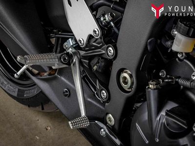 2026 Kawasaki Ninja ZX-6R - Photo 7