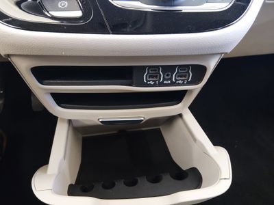 2023 Chrysler Pacifica - Photo 18