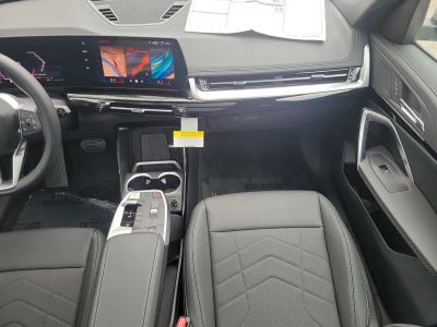 2026 BMW X1 — photo 16 view