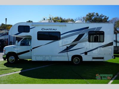 2025 Thor Motor Coach Chateau - Photo 4