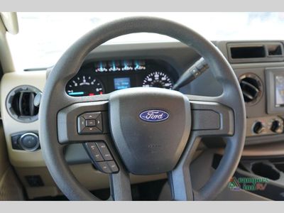 2025 Thor Motor Coach Chateau - Photo 16