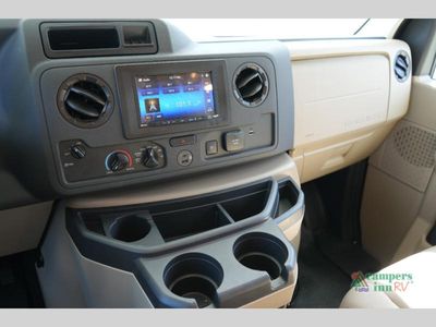 2025 Thor Motor Coach Chateau - Photo 18