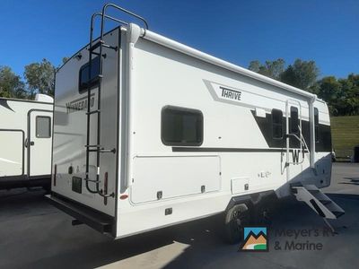 2026 Winnebago Thrive - Photo 3