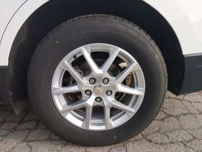 2024 Chevrolet Equinox — photo 10 view