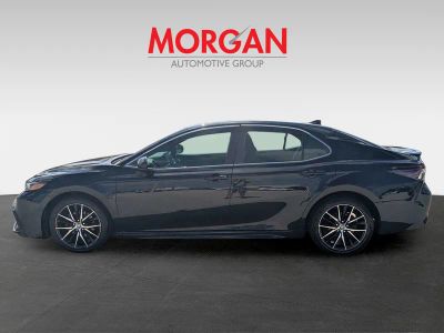 2021 Toyota Camry — photo 8 view