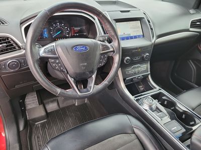 2020 Ford Edge - Photo 2